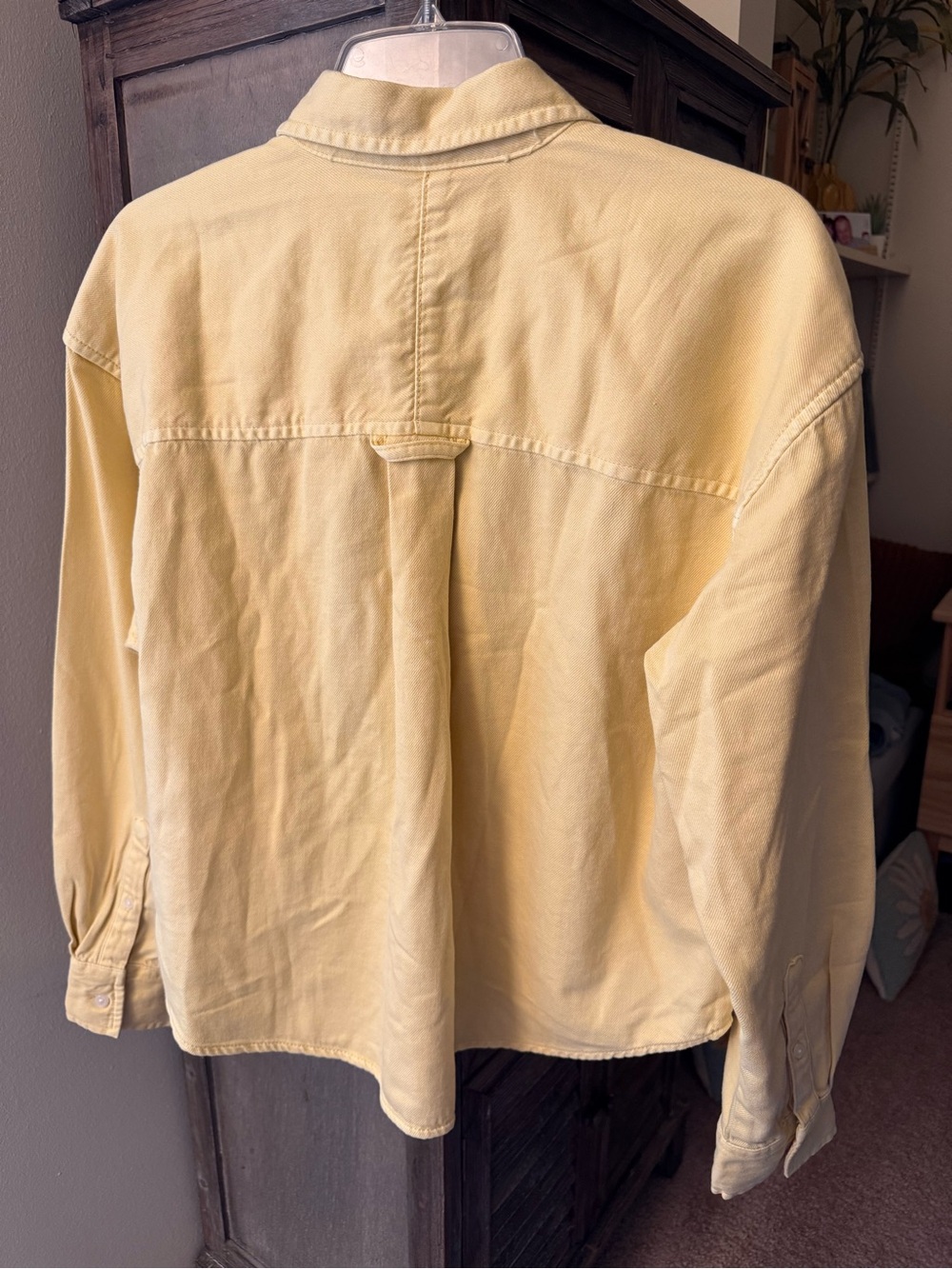 Gap Button Up - Picture 4 of 5